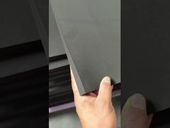 Wir stellen Ihnen INOAC EPDM E-4188 schwarzen, geschlossenzelligen Schaumstoff vor, Dichte 120 kg/m³.