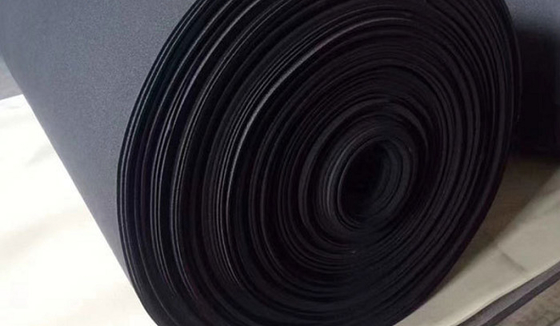 EPDM Feuerschutzfoam E-4388 Schwarz Einfachfoam Typ Ethylenpropylenkautschuk Niedrighärte Kautschuksponge